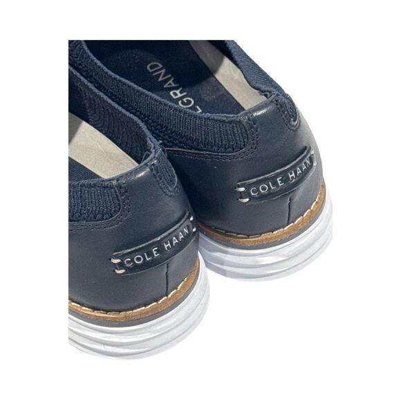 COLE HAAN WOMEN'S ORIGINAL GRAND CLOUDFEEL MERIDIAN LOAFER NAVY KNIT-OPTIC WHITE - Picture 4 of 8